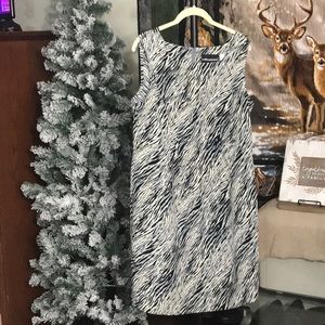 Sag Harbor Zebra Print sleeveless Dress size 12